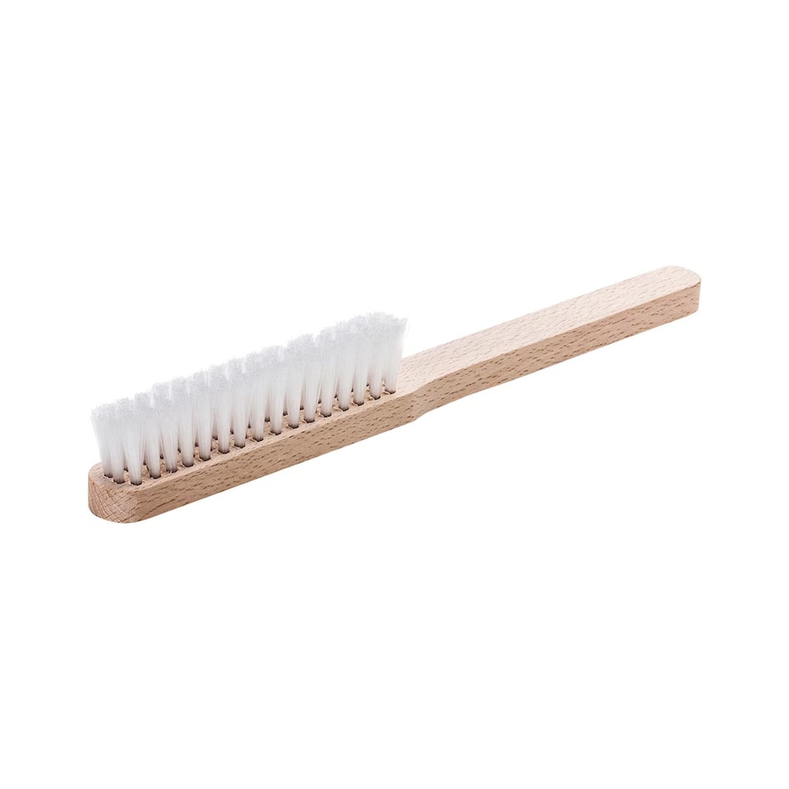 Nylon Fine Brush (Lessmann)